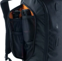 CUBE Rucksack ATX 22 Black -Fahrradbekleidungs Geschäft 12137 D 03 37745 1280x1280