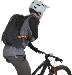 Thule Trinkblasenrucksack Rail PRO 12 L Obsidian 23 Thule Trinkblasenrucksack Rail PRO 12 L Obsidian -Fahrradbekleidungs Geschäft 665373 sized 1800x1200 rev 1 26930 1280x1280