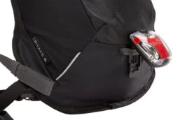 Thule Trinkblasenrucksack Up Take 8 L Rot -Fahrradbekleidungs Geschäft 665765 sized 1800x1200 rev 1 26959 1280x1280