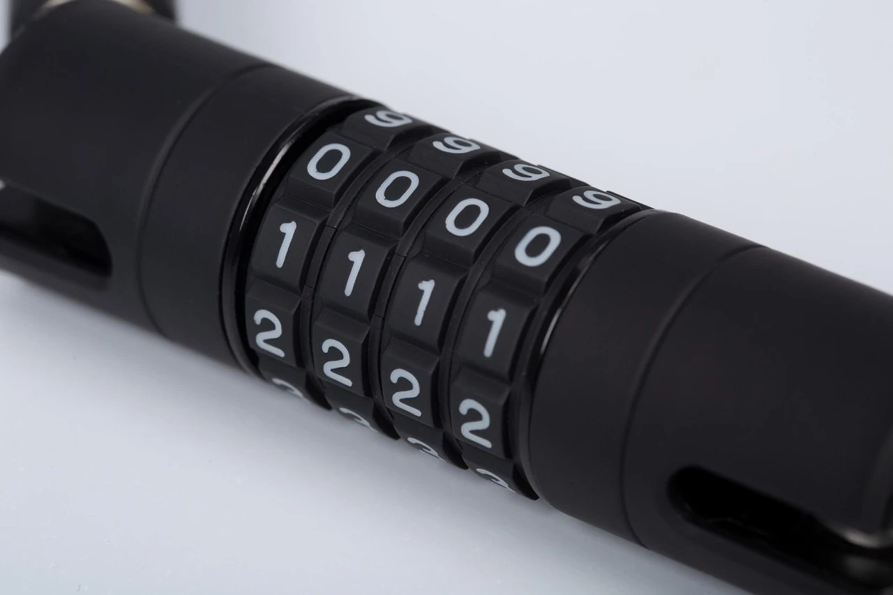 ACID Zahlenkabelschloss CORVID C65 Black 7 ACID Zahlenkabelschloss CORVID C65 Black – Bild 5
