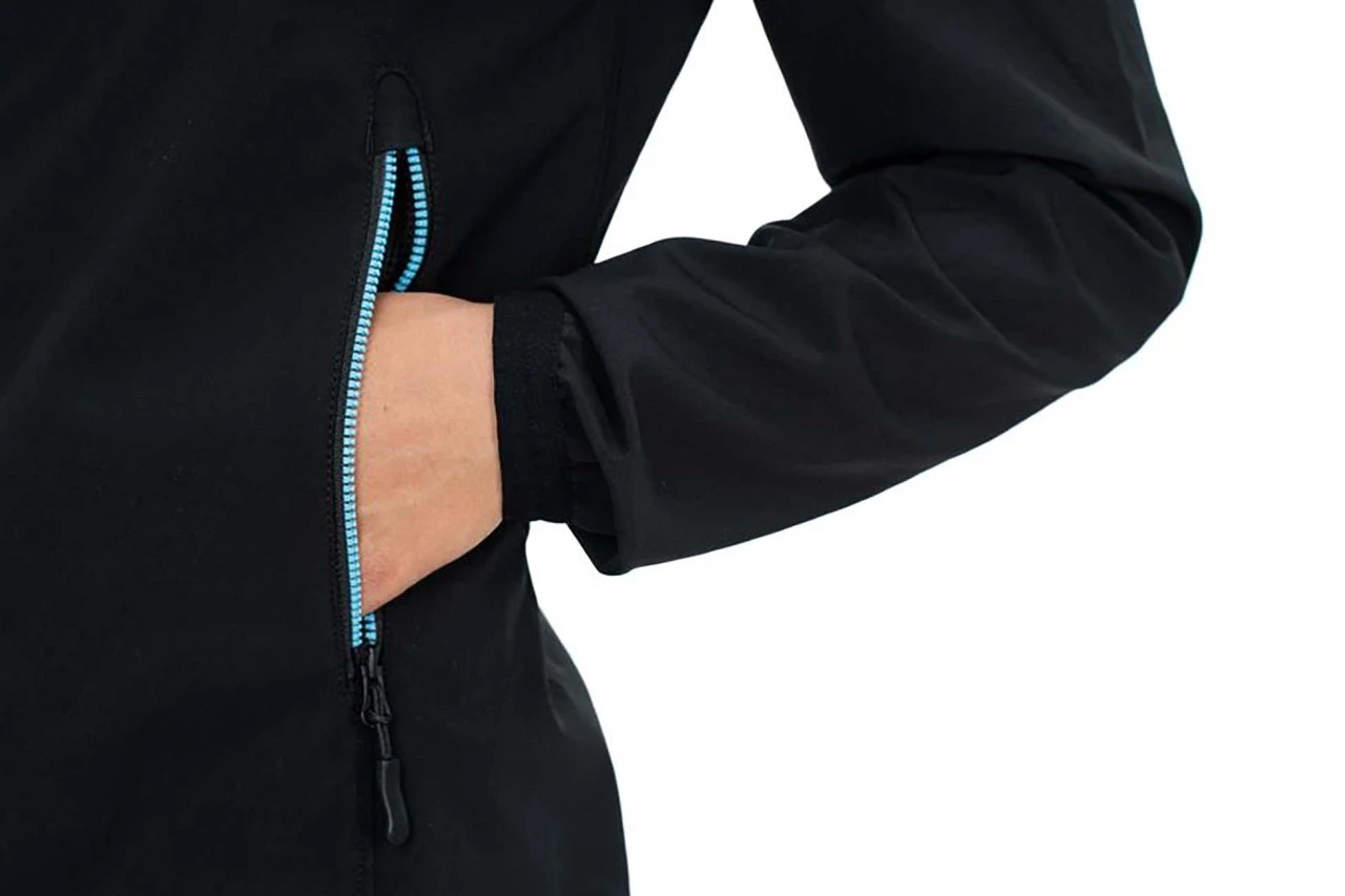 CUBE ATX WS Softshell Jacke CMPT Black´n´blue 7 CUBE ATX WS Softshell Jacke CMPT Black´n´blue – Bild 5