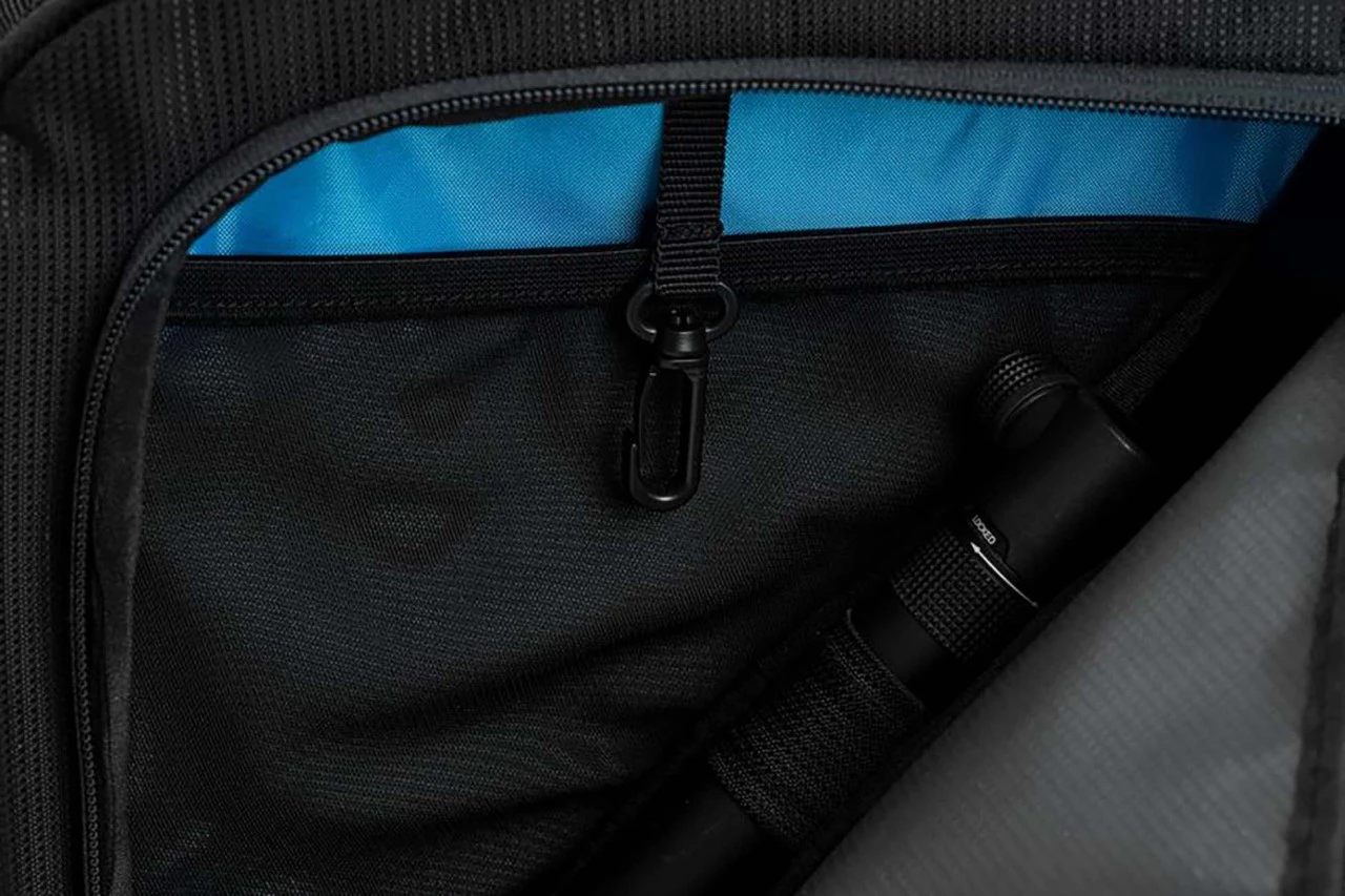 ACID Rahmentasche CMPT 2 Black 7 ACID Rahmentasche CMPT 2 Black – Bild 5