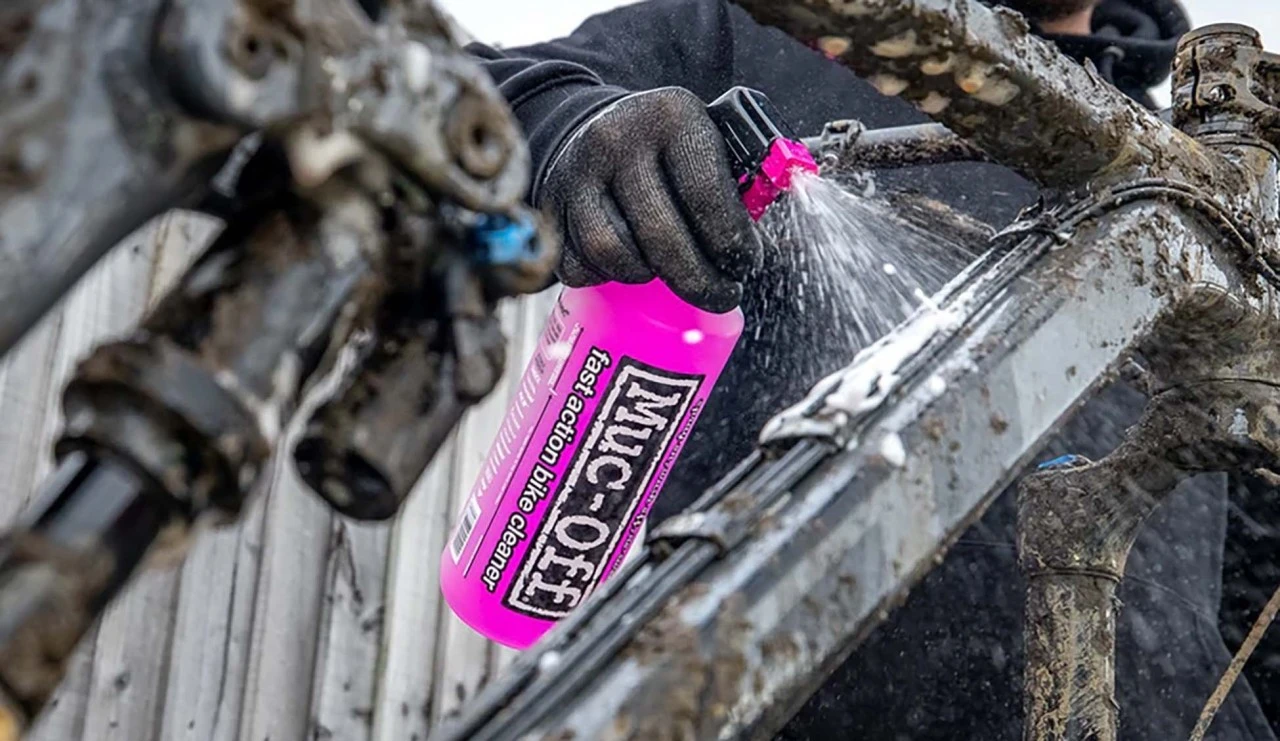 Muc-Off Muc Off Bike Cleaner Fahrradreiniger 1 Liter 4 Muc-Off Muc Off Bike Cleaner Fahrradreiniger 1 Liter – Bild 2