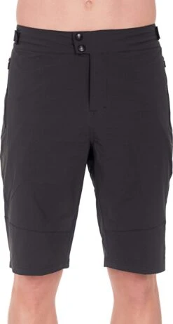 CUBE BLACKLINE Baggy Shorts