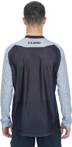 CUBE VERTEX Rundhalstrikot Langarm Black 7 CUBE VERTEX Rundhalstrikot Langarm Black -Fahrradbekleidungs Geschäft VH C 122942 36777 1280x1280