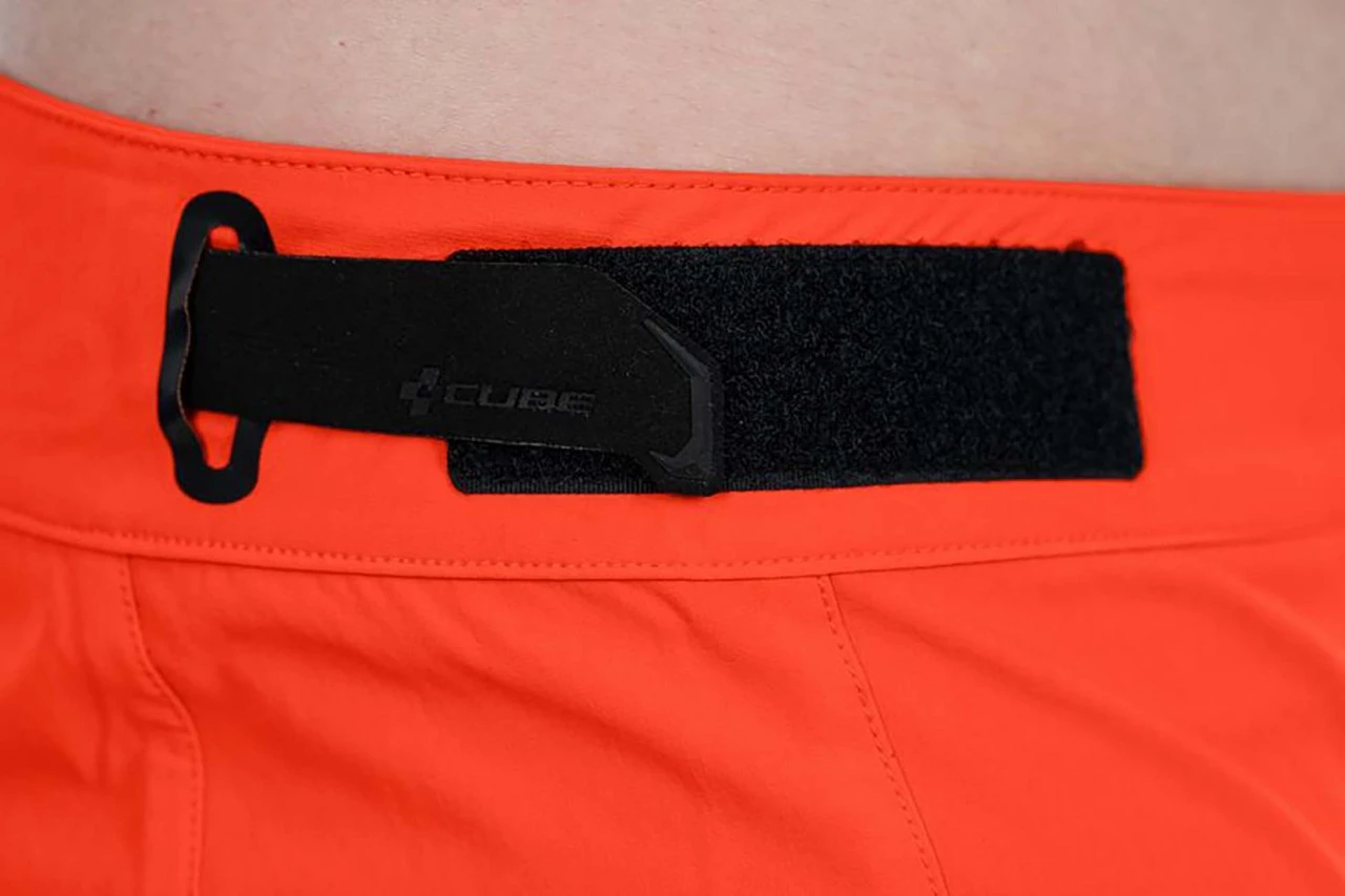 CUBE TEAMLINE Baggy Shorts Red 9 CUBE TEAMLINE Baggy Shorts Red – Bild 7