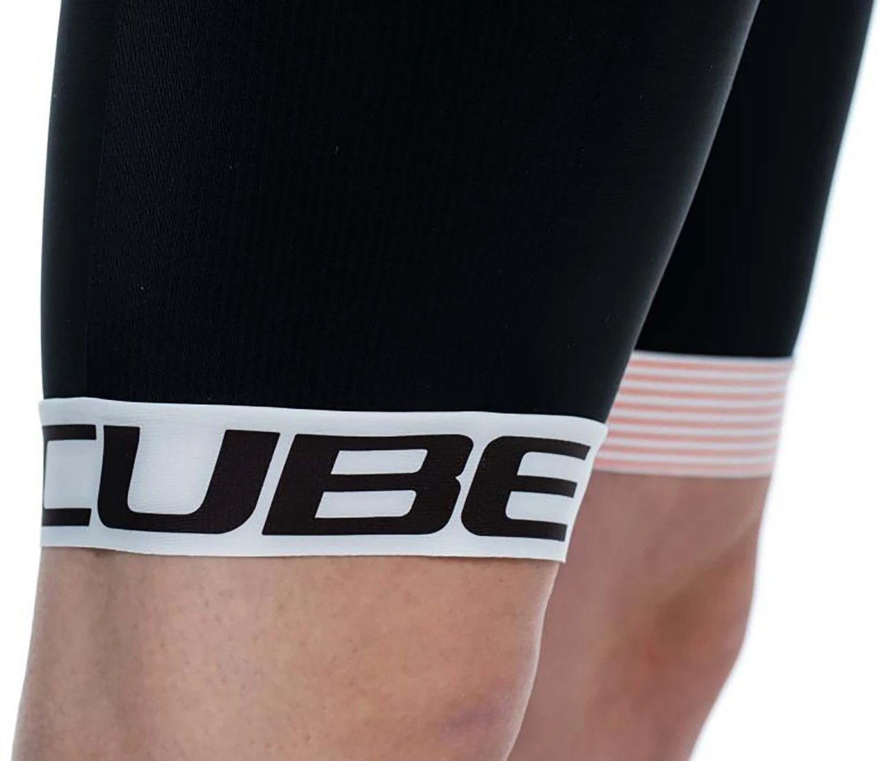 CUBE TEAMLINE Trägerhose Kurz Black´n´white 7 CUBE TEAMLINE Trägerhose Kurz Black´n´white – Bild 5