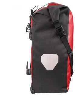 Ortlieb Back-Roller Classic Red - Black 2x 20 L -Fahrradbekleidungs Geschäft back roller classic f5302 side 26639 1280x1280